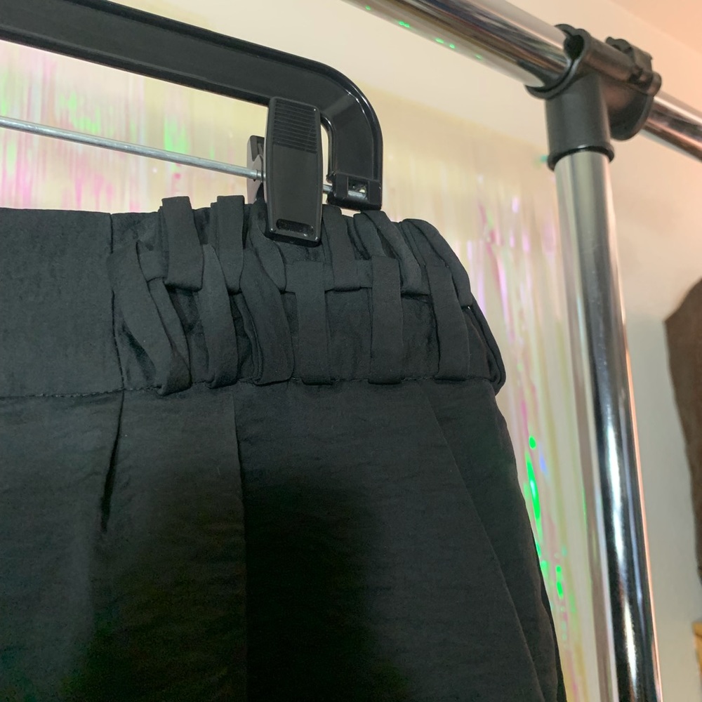 BCBGeneration shorts - Picture 3 of 7